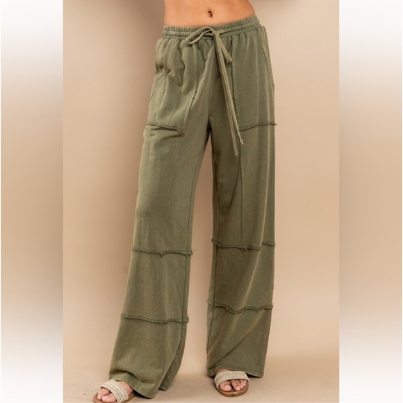 36 ✨RESTOCKED✨Mineral washed french terry fabric tiered wide leg pants - Picture 5 of 5